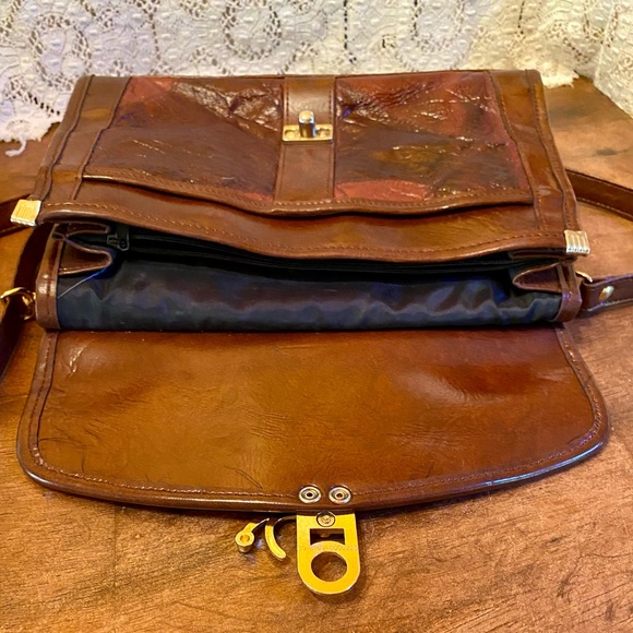 💥Vintage Crossbody Bag💥 - Picture 5 of 16